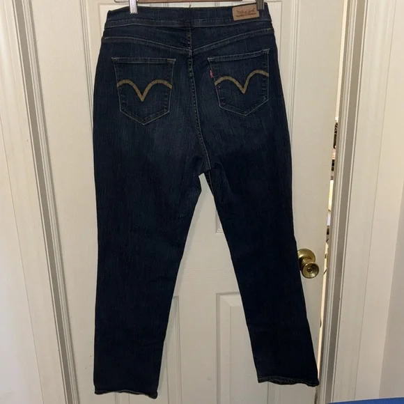 Levi’s SIZE 31”x 30”(12) Perfectly Slimming 512 Jeans - Straight Leg - Like New - Picture 2 of 14